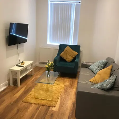Shepherd Apartment *